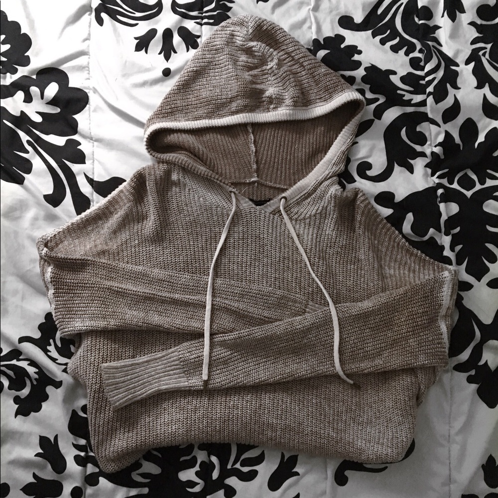 American Eagle Sweater Size S